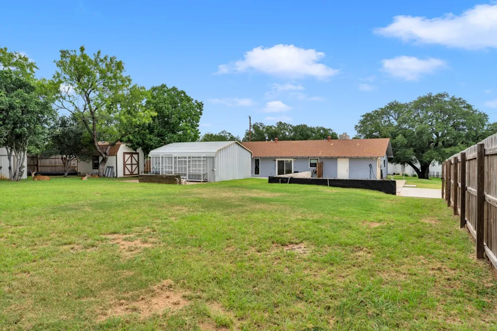 2208 Belaire Drive Granite Shoals, TX 78654