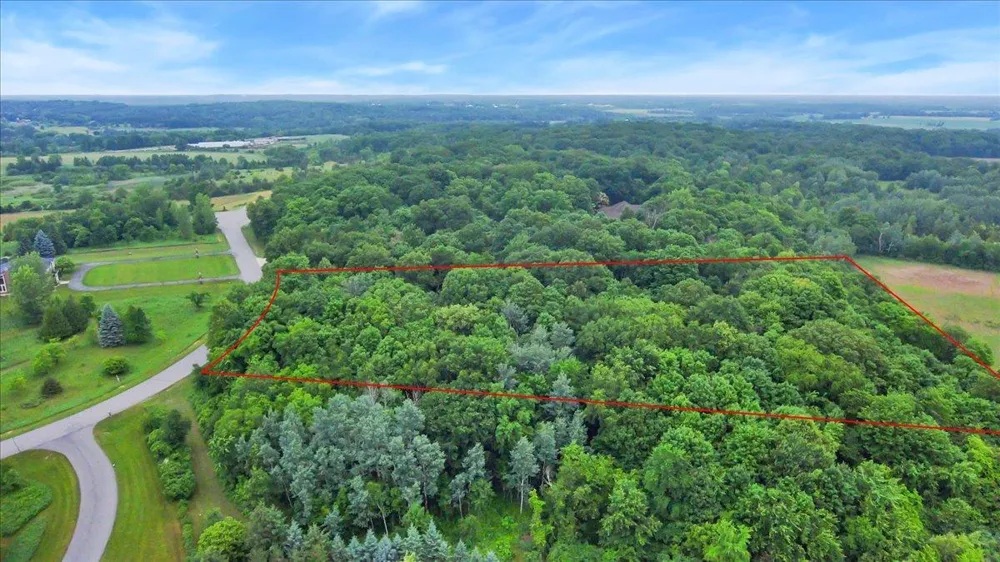 10897 North Ridge Lane Avon, MN 56310