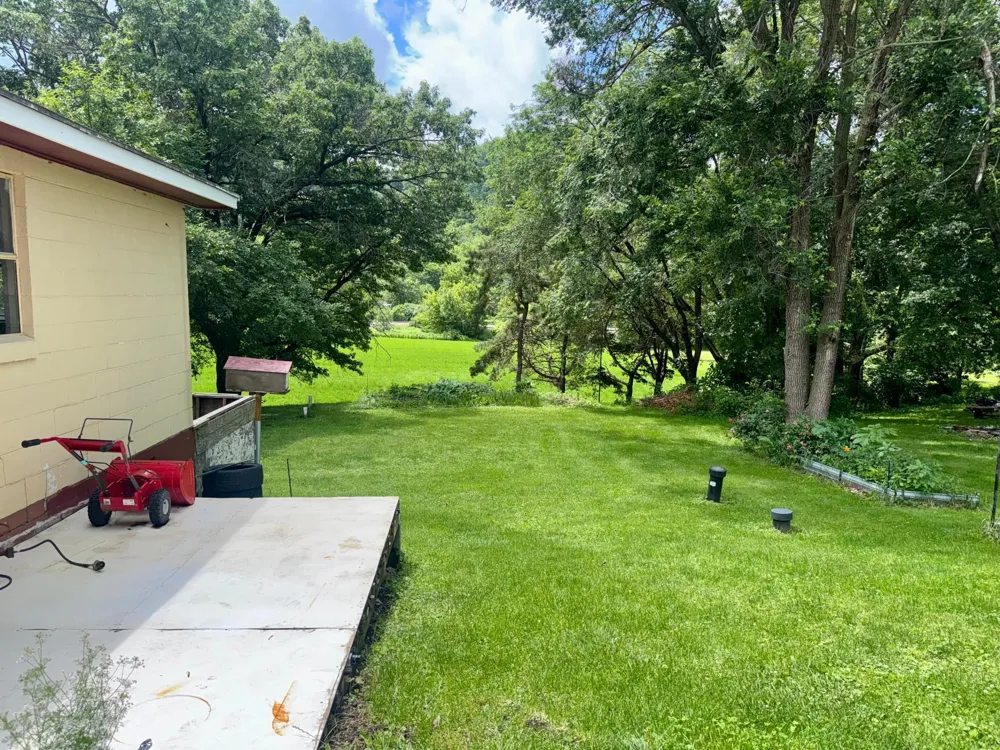 17 Wenonah Road Minnesota City, MN 55959