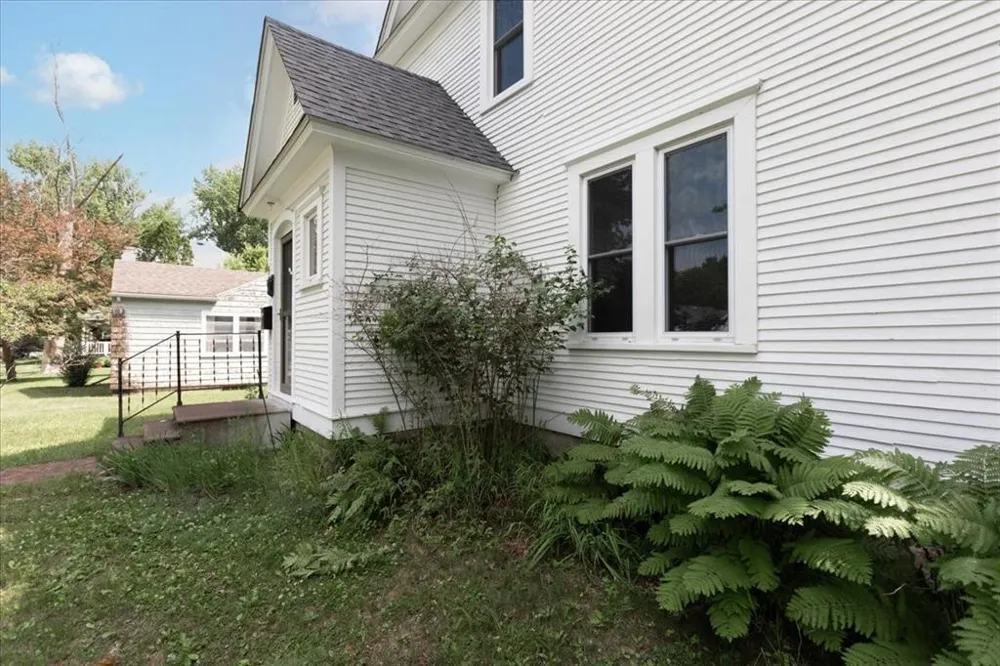 520 12th Street SE Menomonie, WI 54751