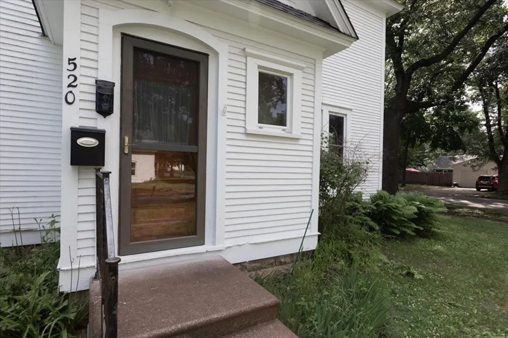 520 12th Street SE Menomonie, WI 54751