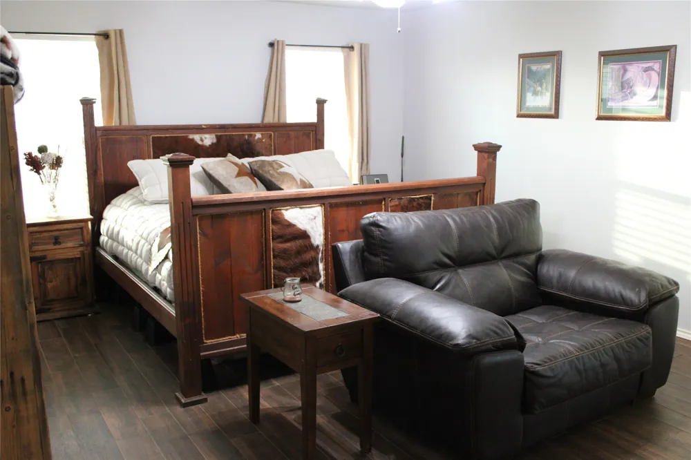 9612 West Highway 199 Poolville, TX 76487