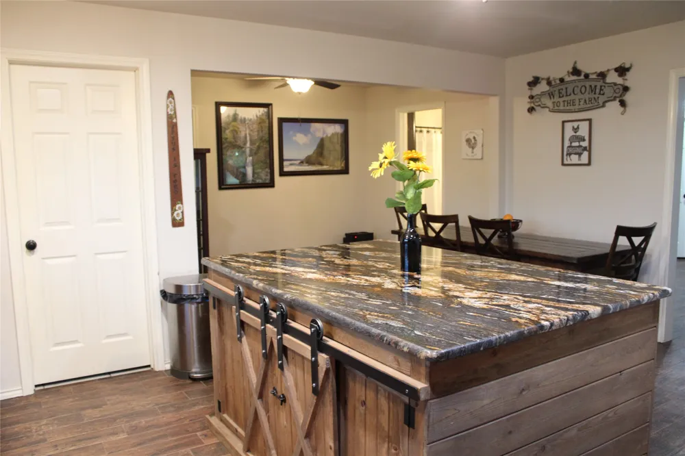 9612 West Highway 199 Poolville, TX 76487