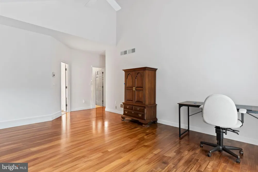 536 BRIDGEVIEW DRIVE Lemoyne, PA 17043