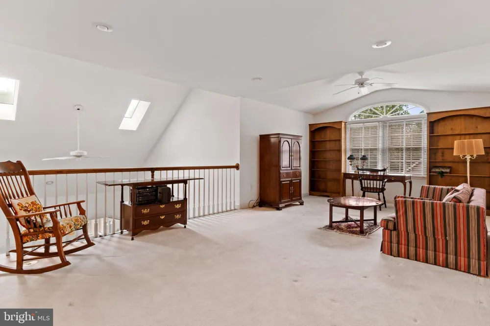 536 BRIDGEVIEW DRIVE Lemoyne, PA 17043