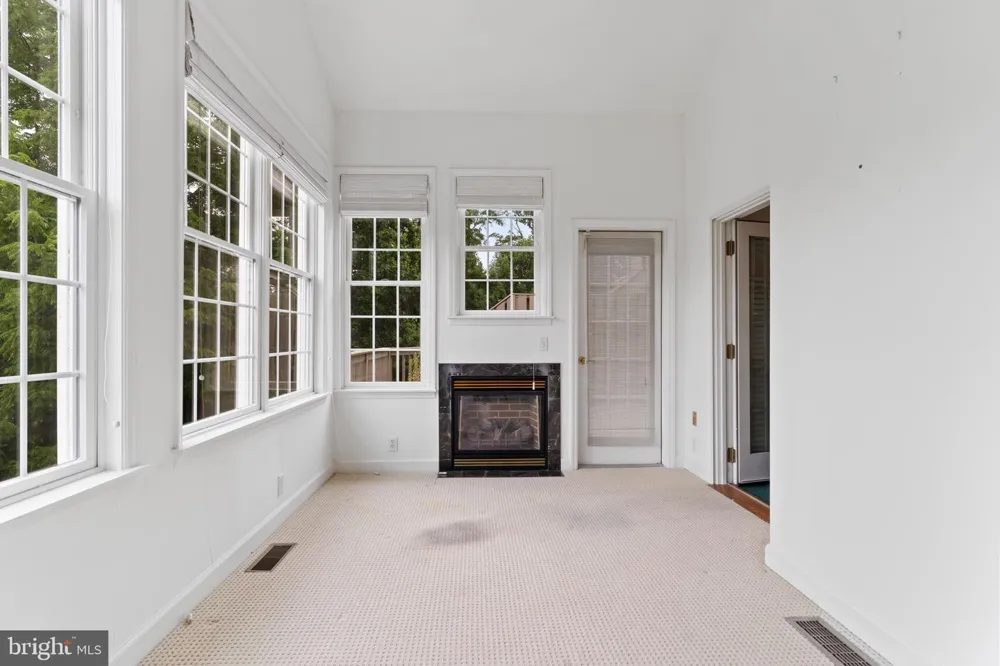 536 BRIDGEVIEW DRIVE Lemoyne, PA 17043