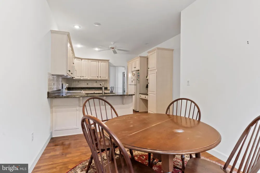 536 BRIDGEVIEW DRIVE Lemoyne, PA 17043