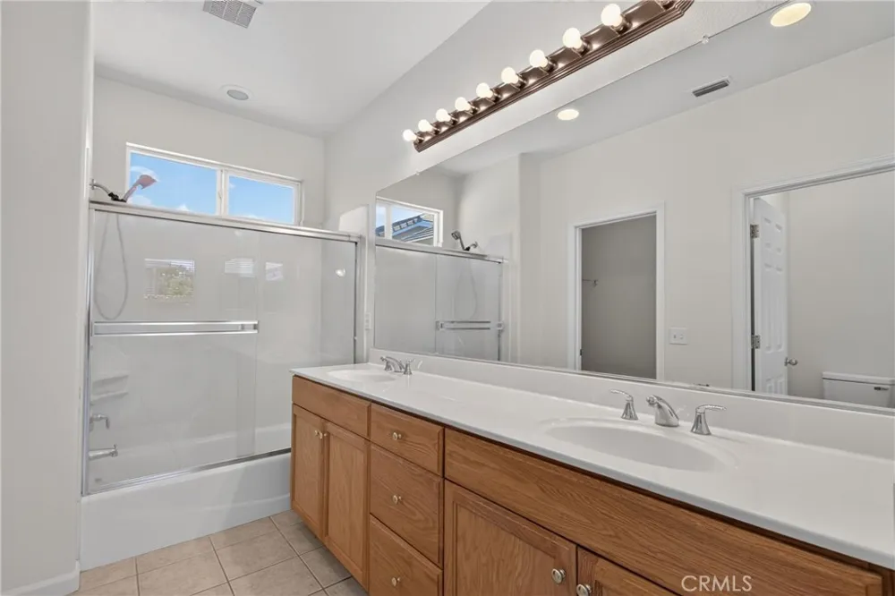 3726 Crane Merced, CA 95348