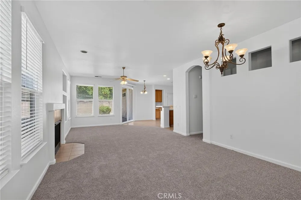 3726 Crane Merced, CA 95348