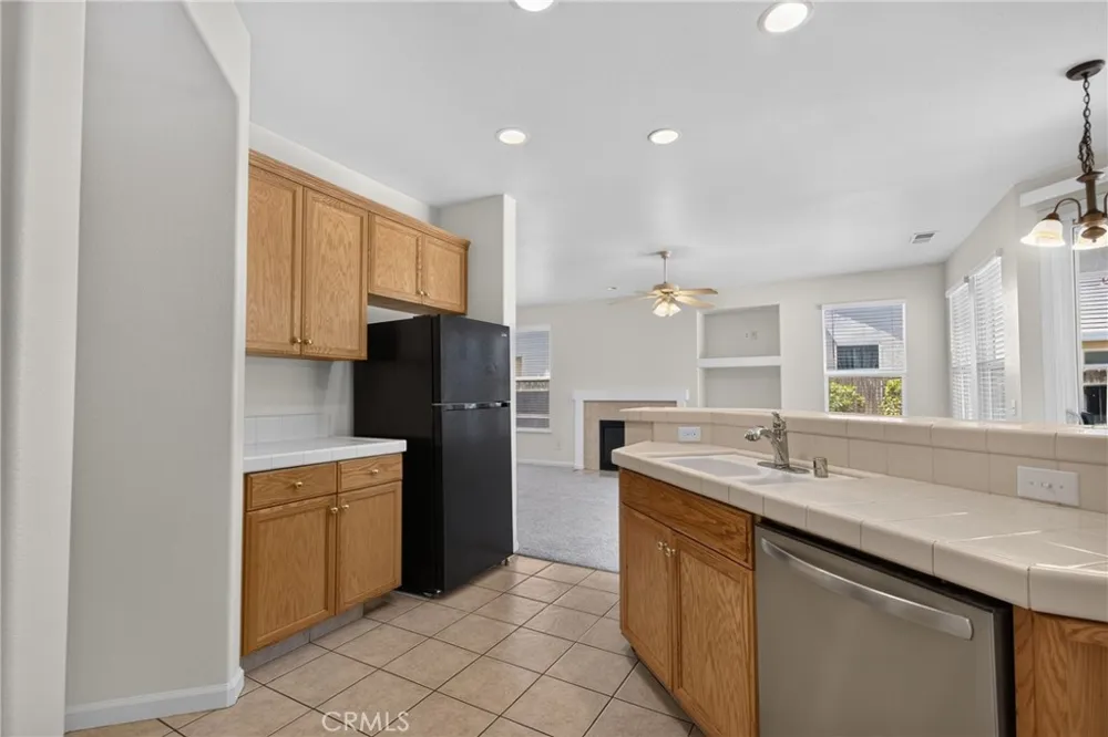 3726 Crane Merced, CA 95348
