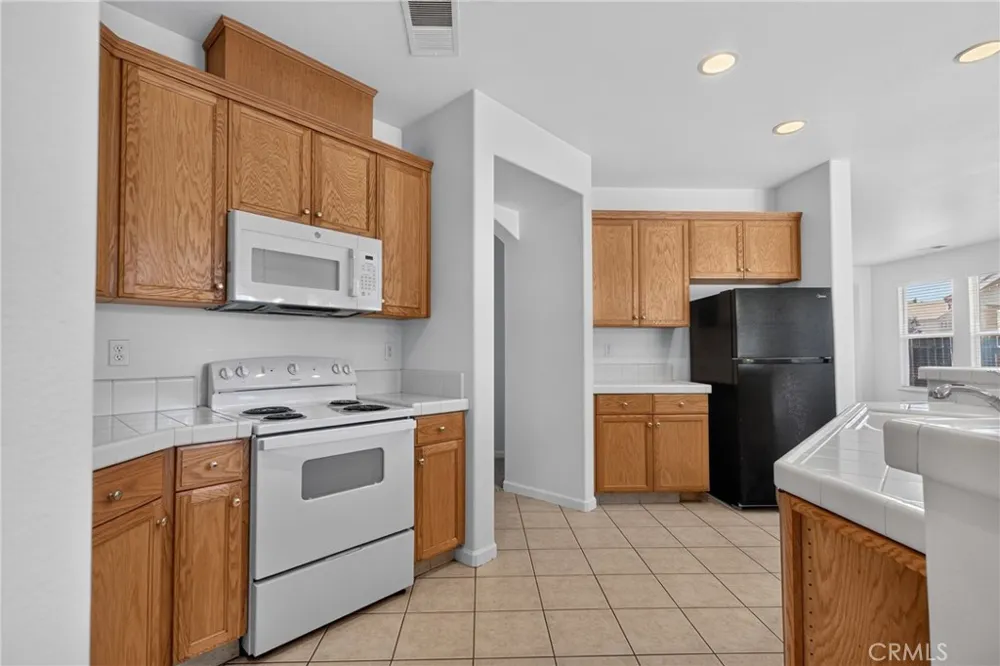 3726 Crane Merced, CA 95348