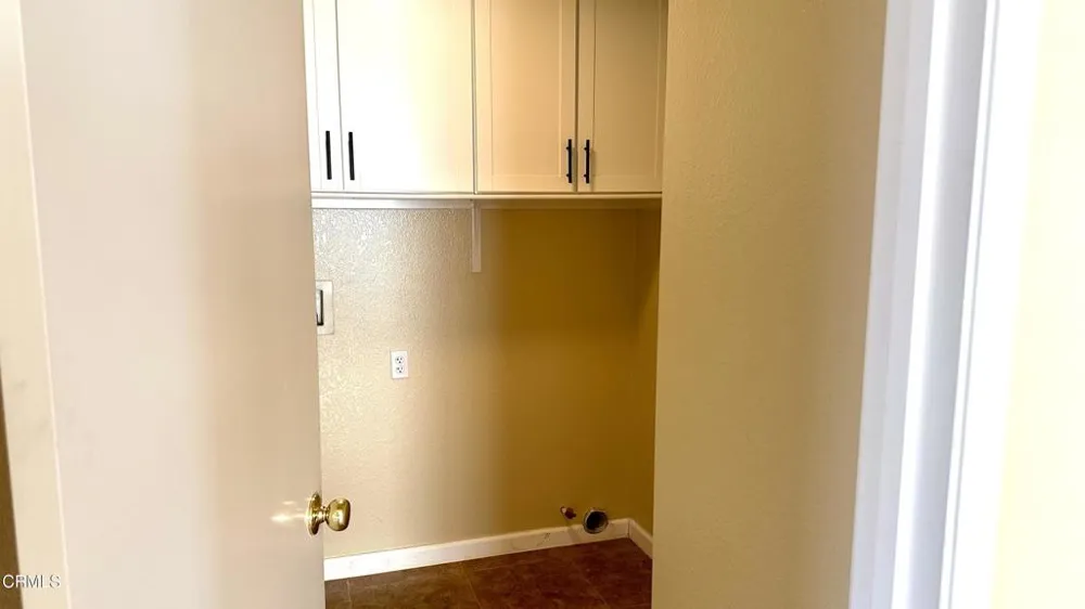 1560 Tierra Buena Court Camarillo, CA 93010