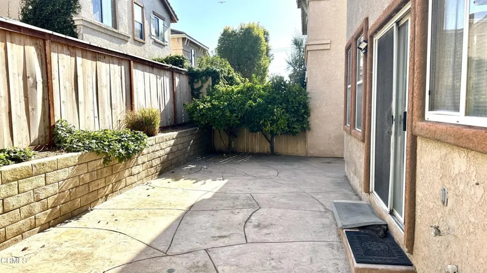 1560 Tierra Buena Court Camarillo, CA 93010