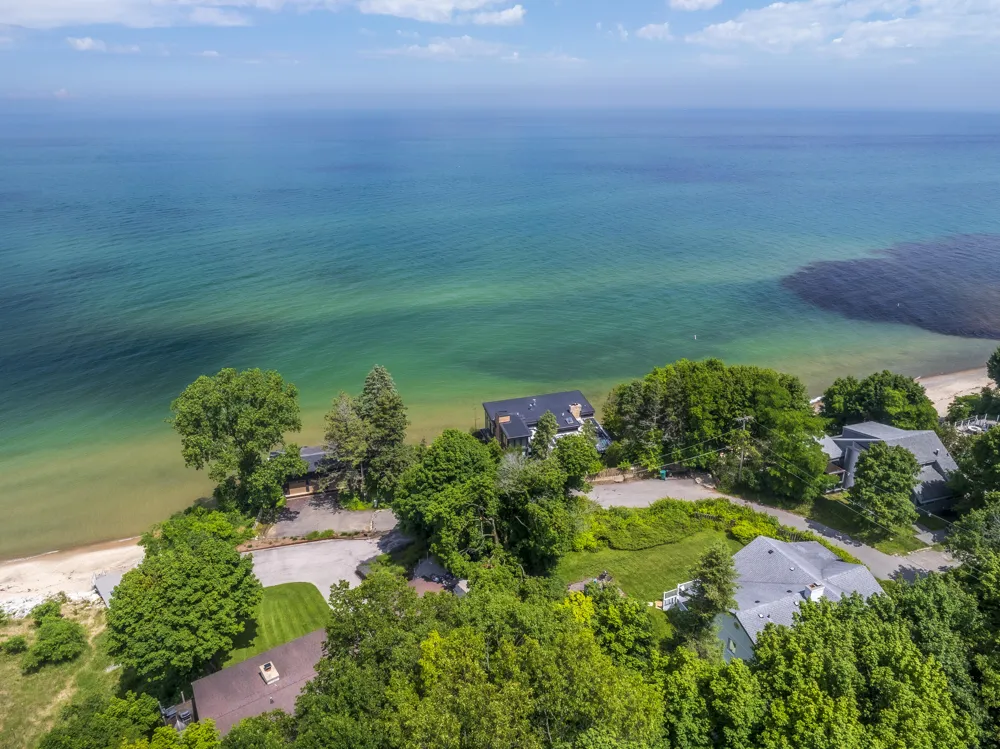 19300 Highland Drive New Buffalo, MI 49117