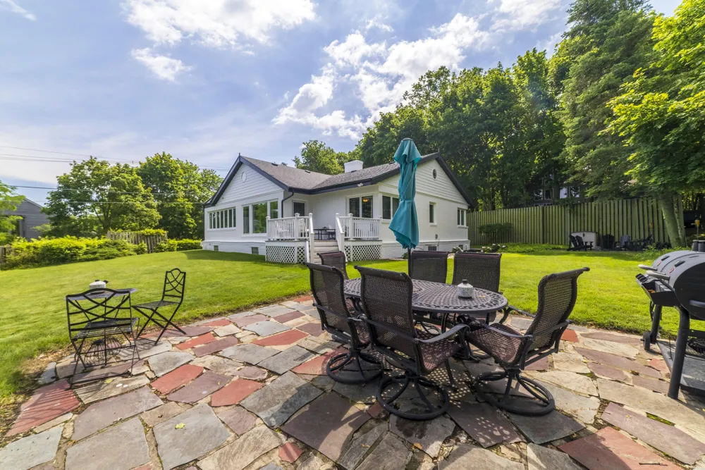 19300 Highland Drive New Buffalo, MI 49117