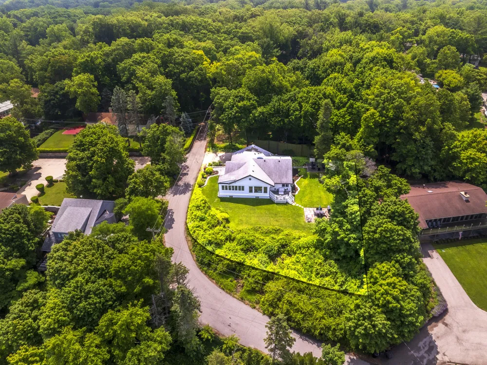 19300 Highland Drive New Buffalo, MI 49117