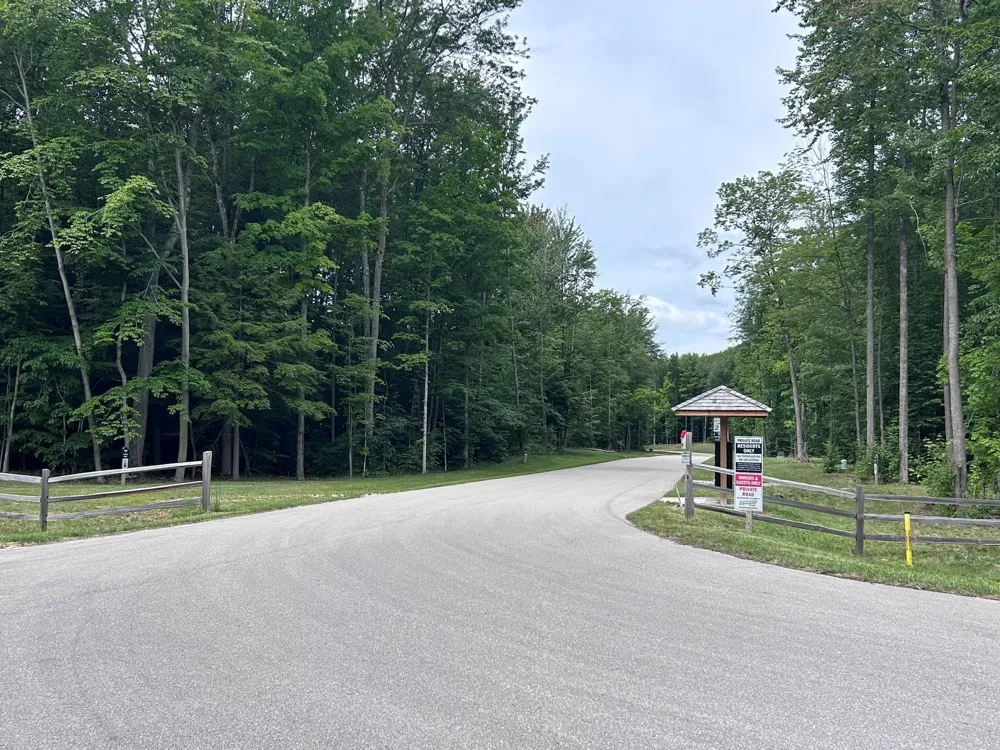 5502 Paradise Ranch Paradise Township, MI 49649