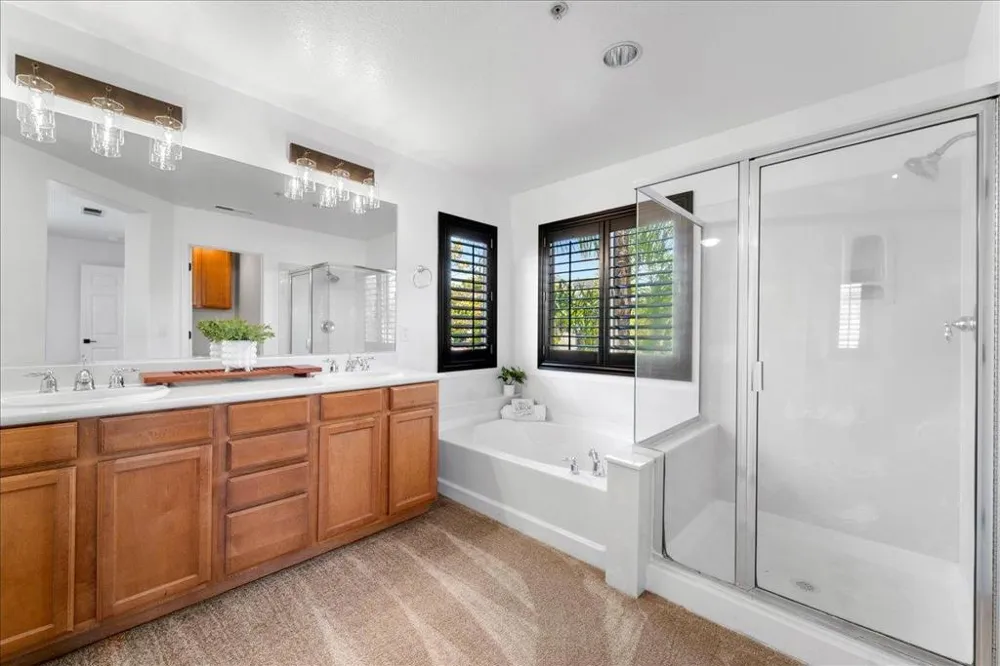 21 La Jolla Street Watsonville, CA 95076