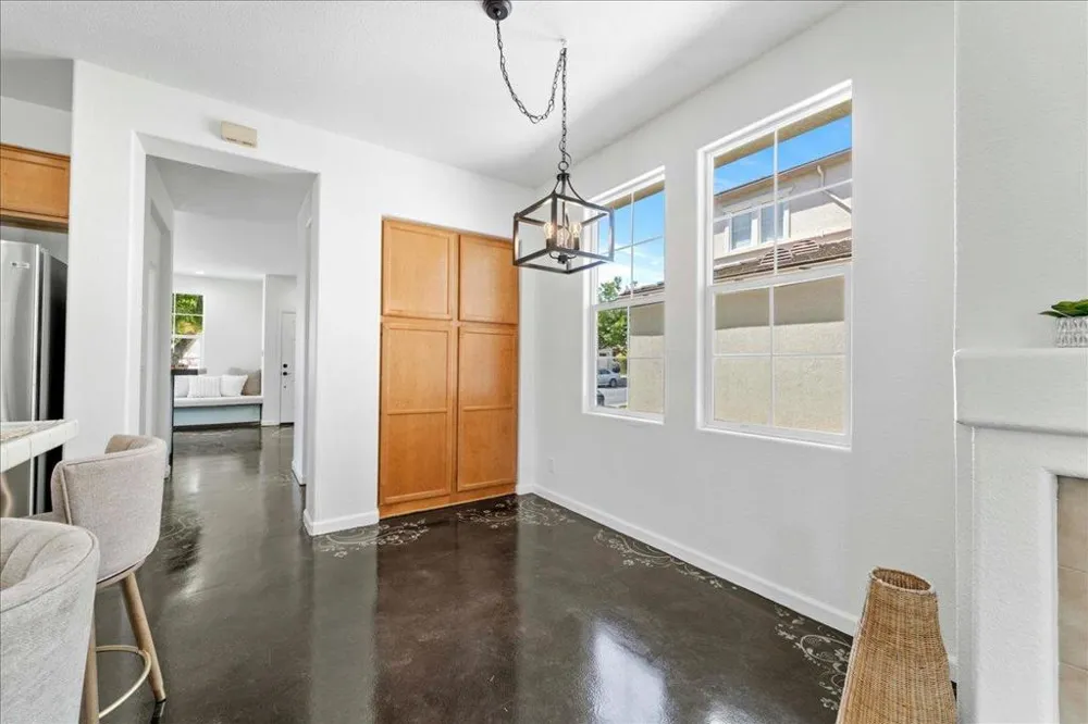 21 La Jolla Street Watsonville, CA 95076
