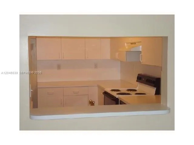 8851 NW 119th St #6201 Hialeah Gardens, FL 33018