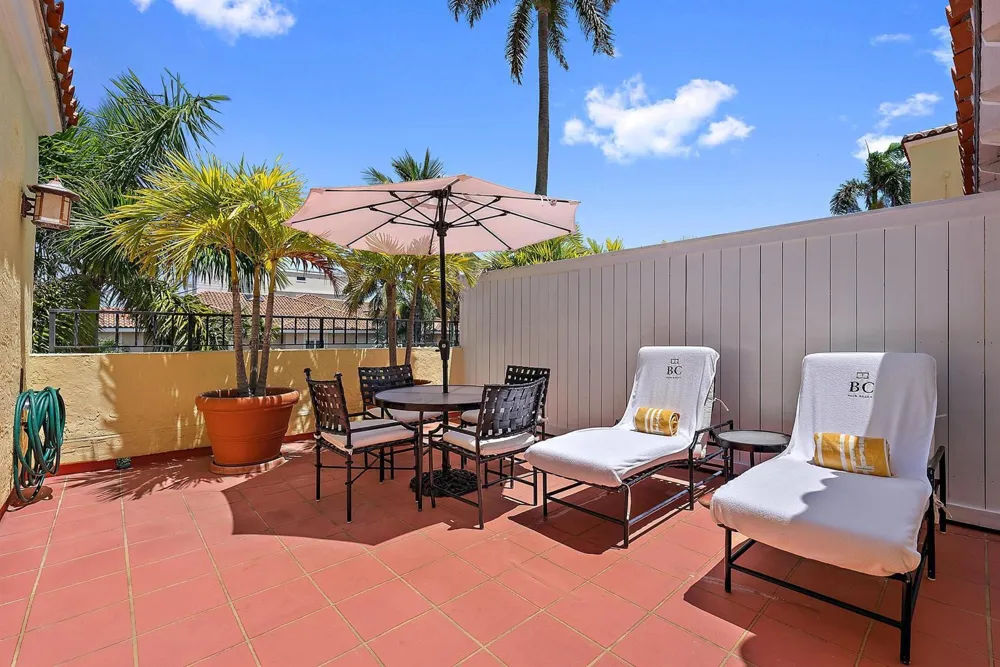 301 Australian Avenue #305 Palm Beach, FL 33480