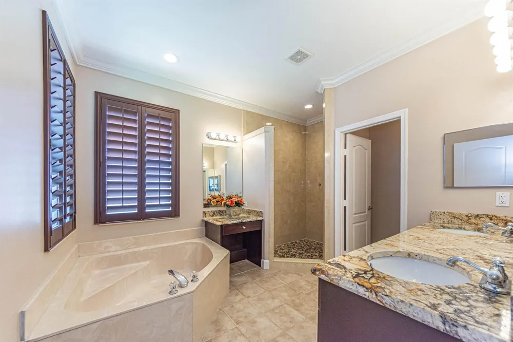 6027 Arlington Way Fort Pierce, FL 34951