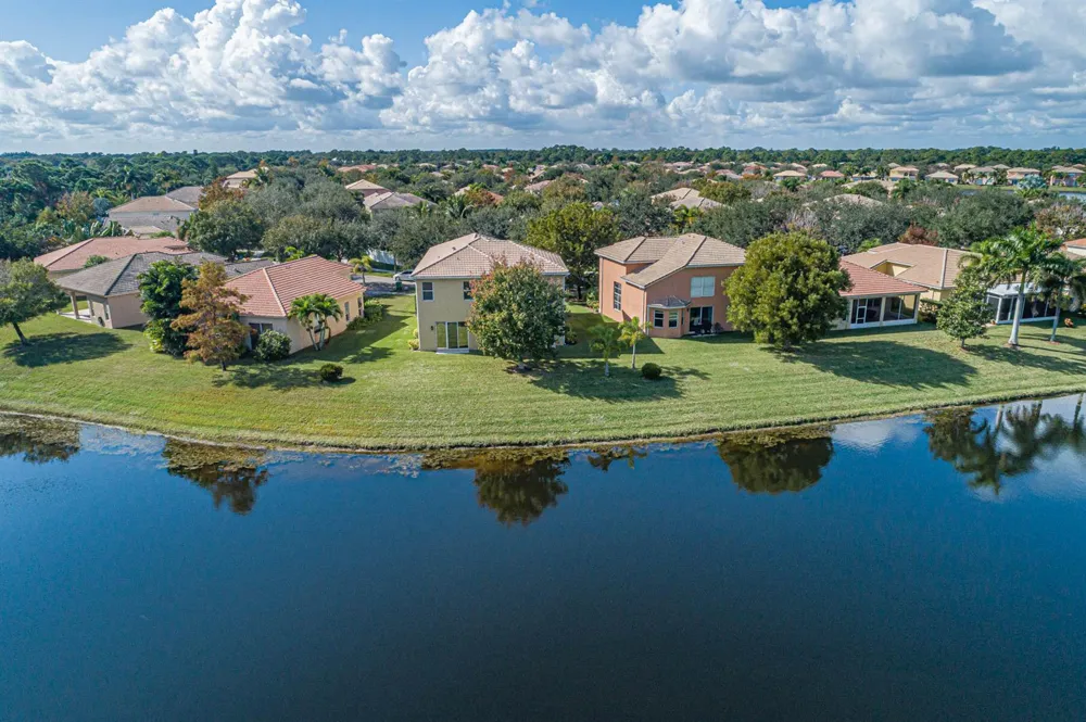 6027 Arlington Way Fort Pierce, FL 34951