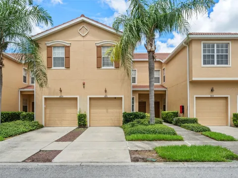 3831 PARKRIDGE CIRCLE #1-104