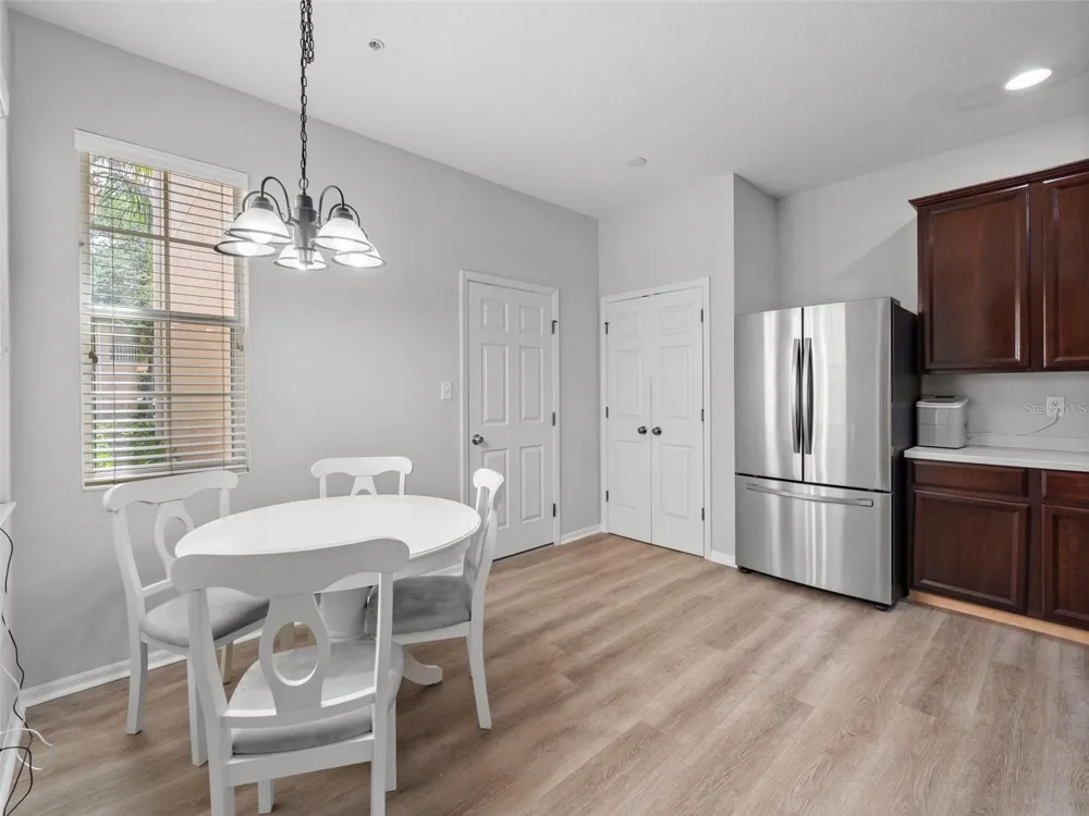 3831 PARKRIDGE CIRCLE #1-104 Sarasota, FL 34243