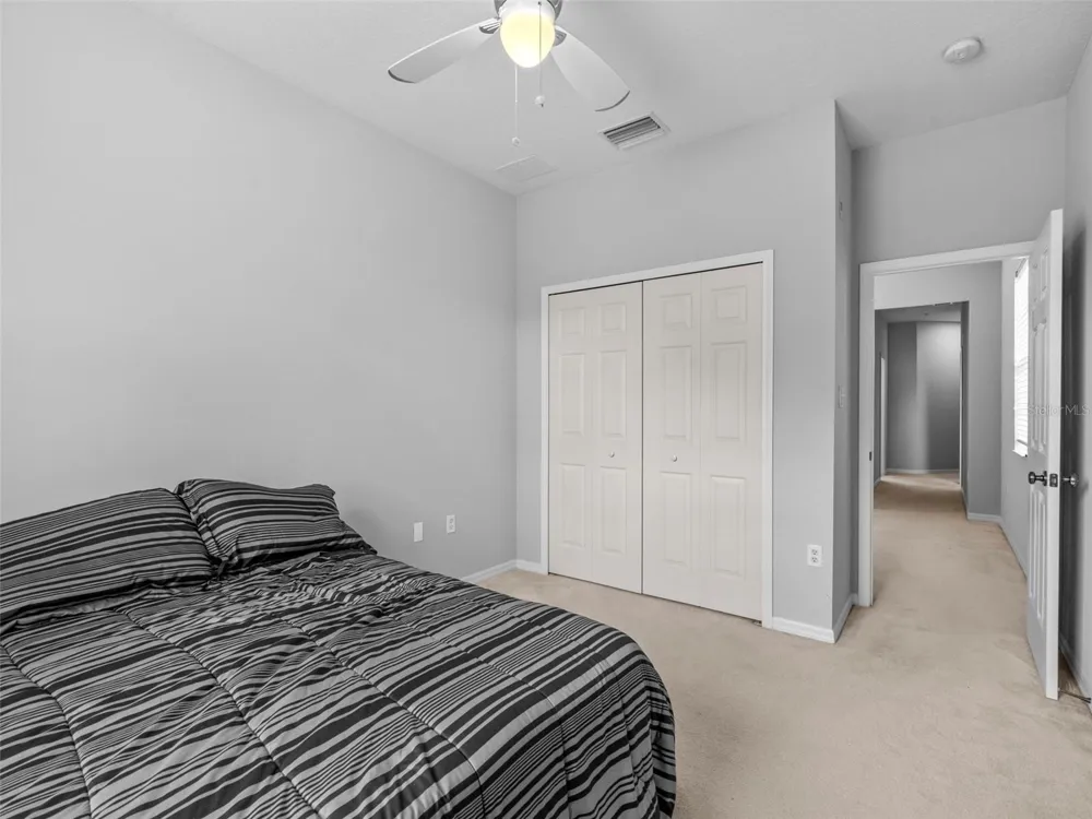 3831 PARKRIDGE CIRCLE #1-104 Sarasota, FL 34243