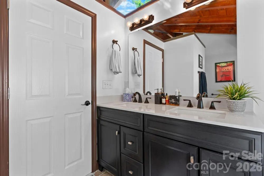 61 Honeycutt Lane #2 Nebo, NC 28761
