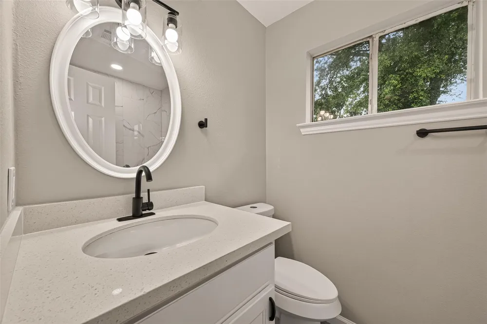 8630 Valley Meadow Drive Houston, TX 77078