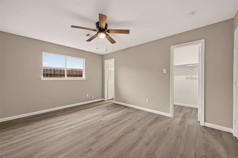 8630 Valley Meadow Drive Houston, TX 77078