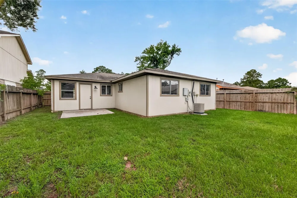 8630 Valley Meadow Drive Houston, TX 77078