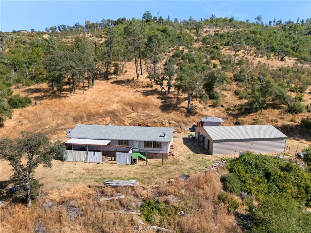 175 Stoney Oaks Loop Bangor, CA 95914