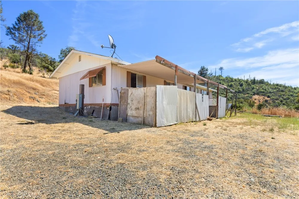 175 Stoney Oaks Loop Bangor, CA 95914