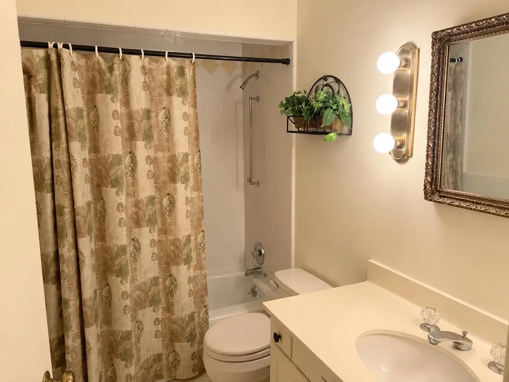 1165 Sassafras Lane Niles City, MI 49120