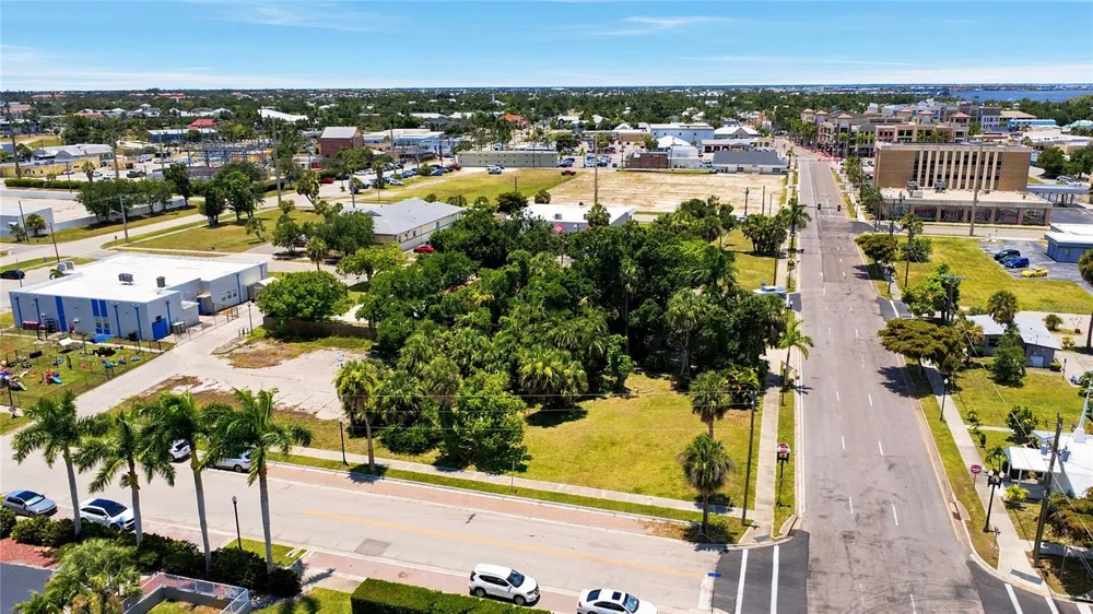 261 E OLYMPIA AVENUE Punta Gorda, FL 33950