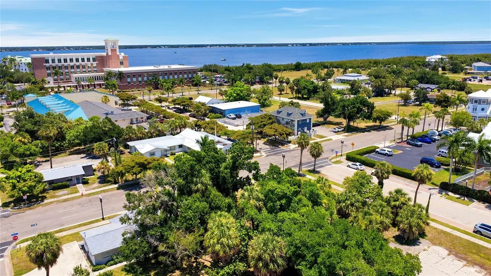 261 E OLYMPIA AVENUE Punta Gorda, FL 33950
