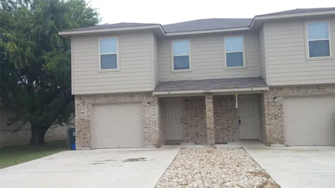 2507 Oak Ln Lane #A