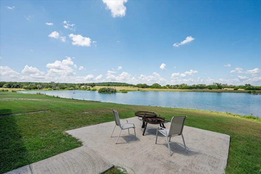 2340 County Road 152 Purmela, TX 76566