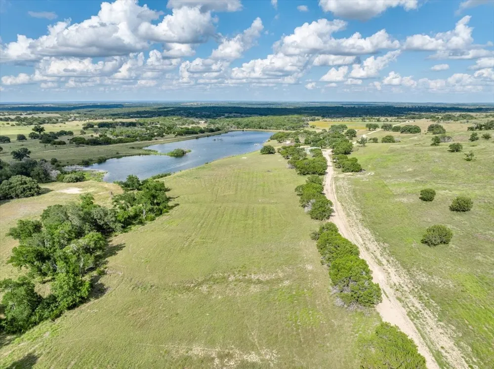 2340 County Road 152 Purmela, TX 76566