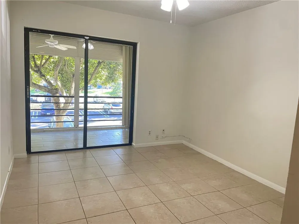 2307 S Cypress Bend Drive #207a Pompano Beach, FL 33069