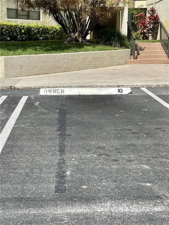 2307 S Cypress Bend Drive #207a Pompano Beach, FL 33069