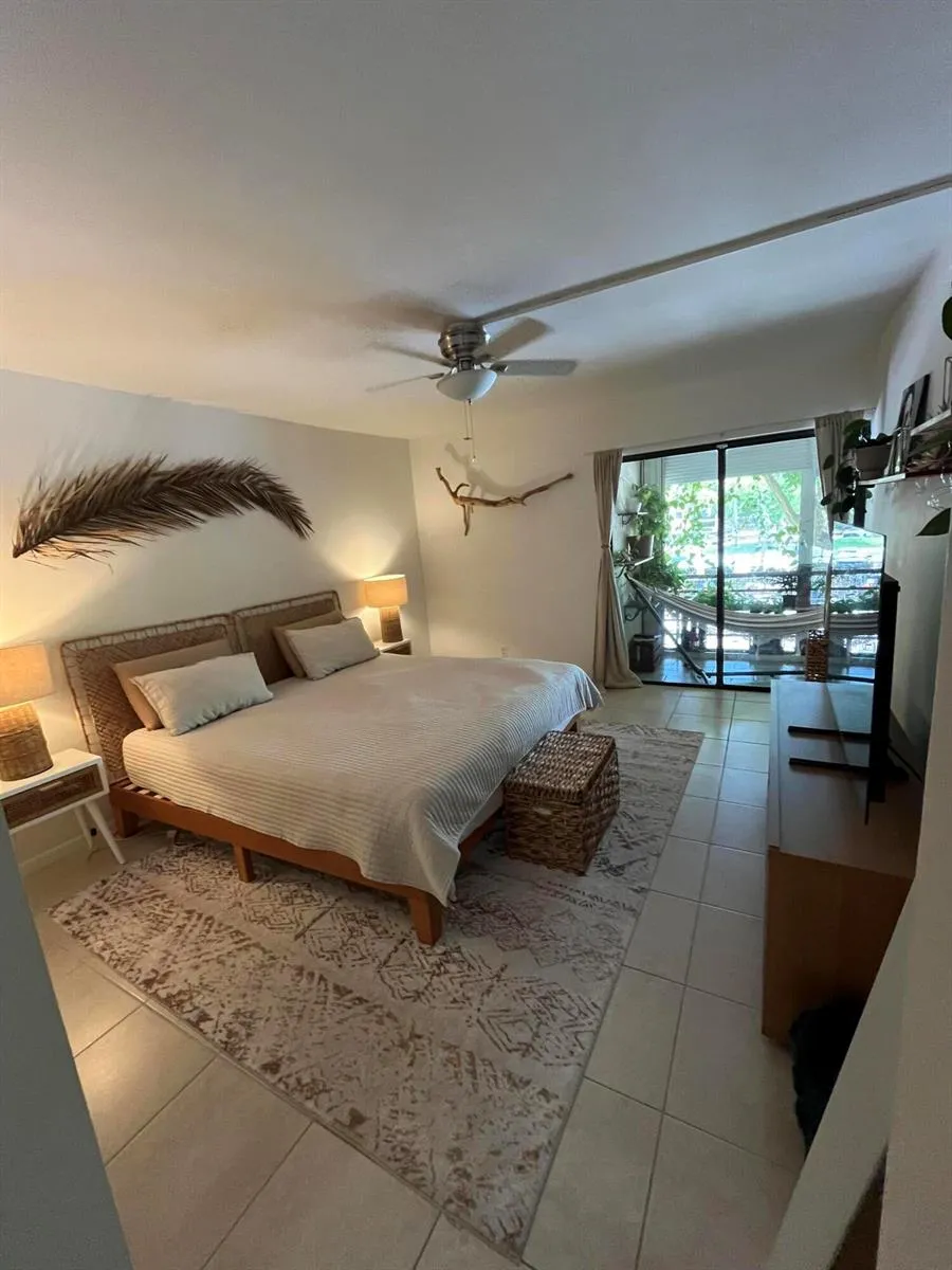 2307 S Cypress Bend Drive #207a Pompano Beach, FL 33069