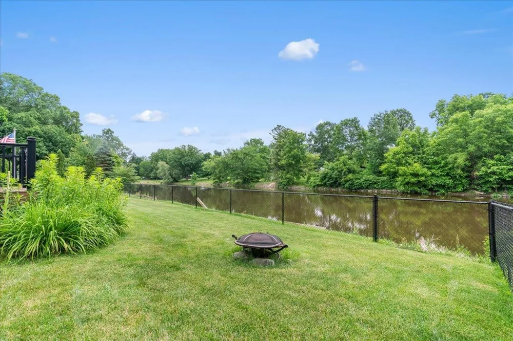 415 Curwood Drive Owosso City, MI 48867