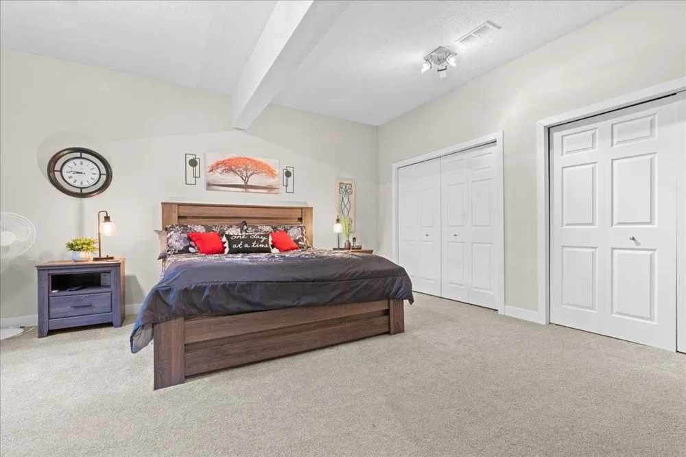415 Curwood Drive Owosso City, MI 48867