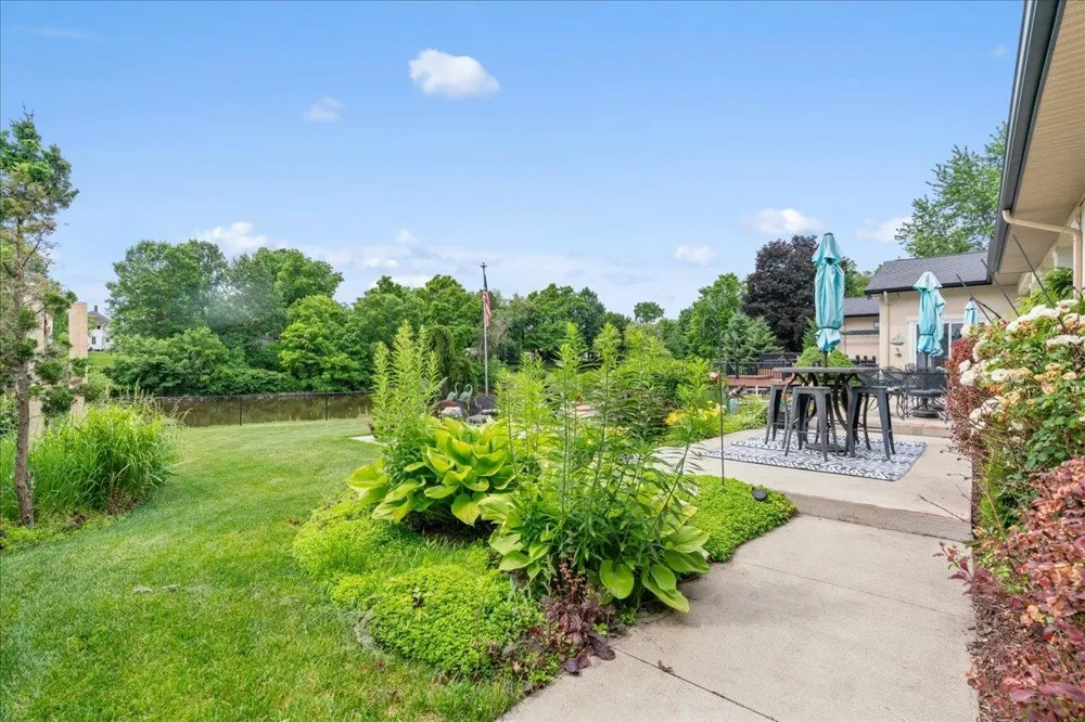 415 Curwood Drive Owosso City, MI 48867