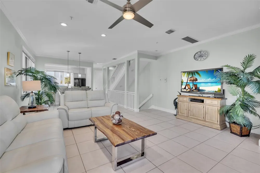 848 EVERGREEN WAY Longboat Key, FL 34228