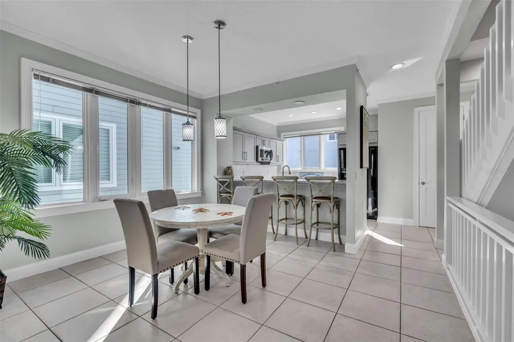 848 EVERGREEN WAY Longboat Key, FL 34228